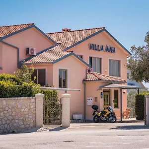 Ana Bed & Breakfast Krk Town